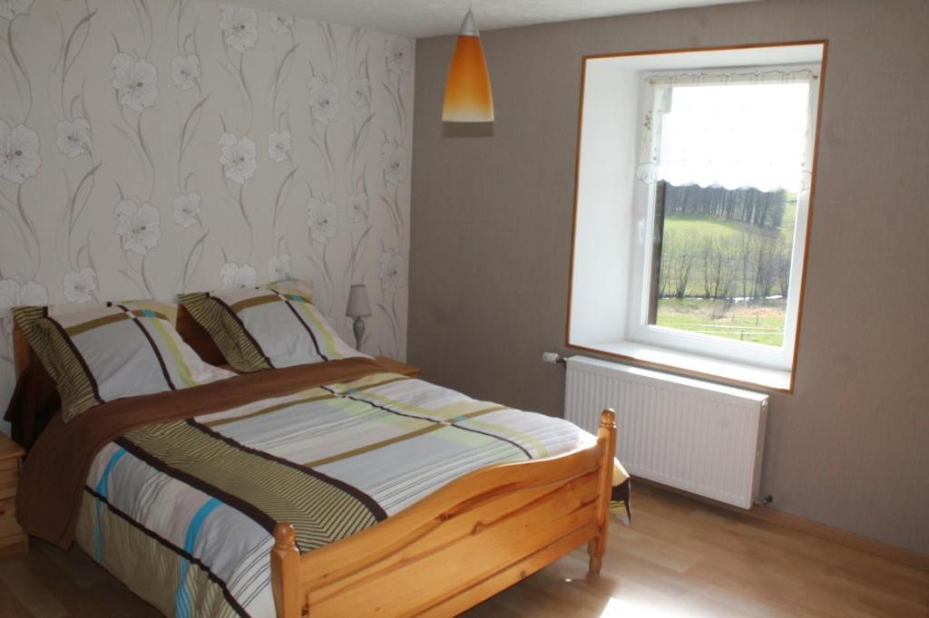 Chambres et table d'hôtes La Trottelée Bellefontaine  Habitación foto